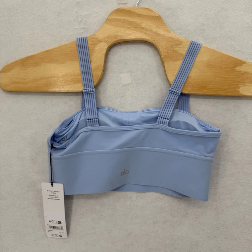 NWT Alo Yoga‎ Alosoft Serve It Up Bra Seashell Blue Large